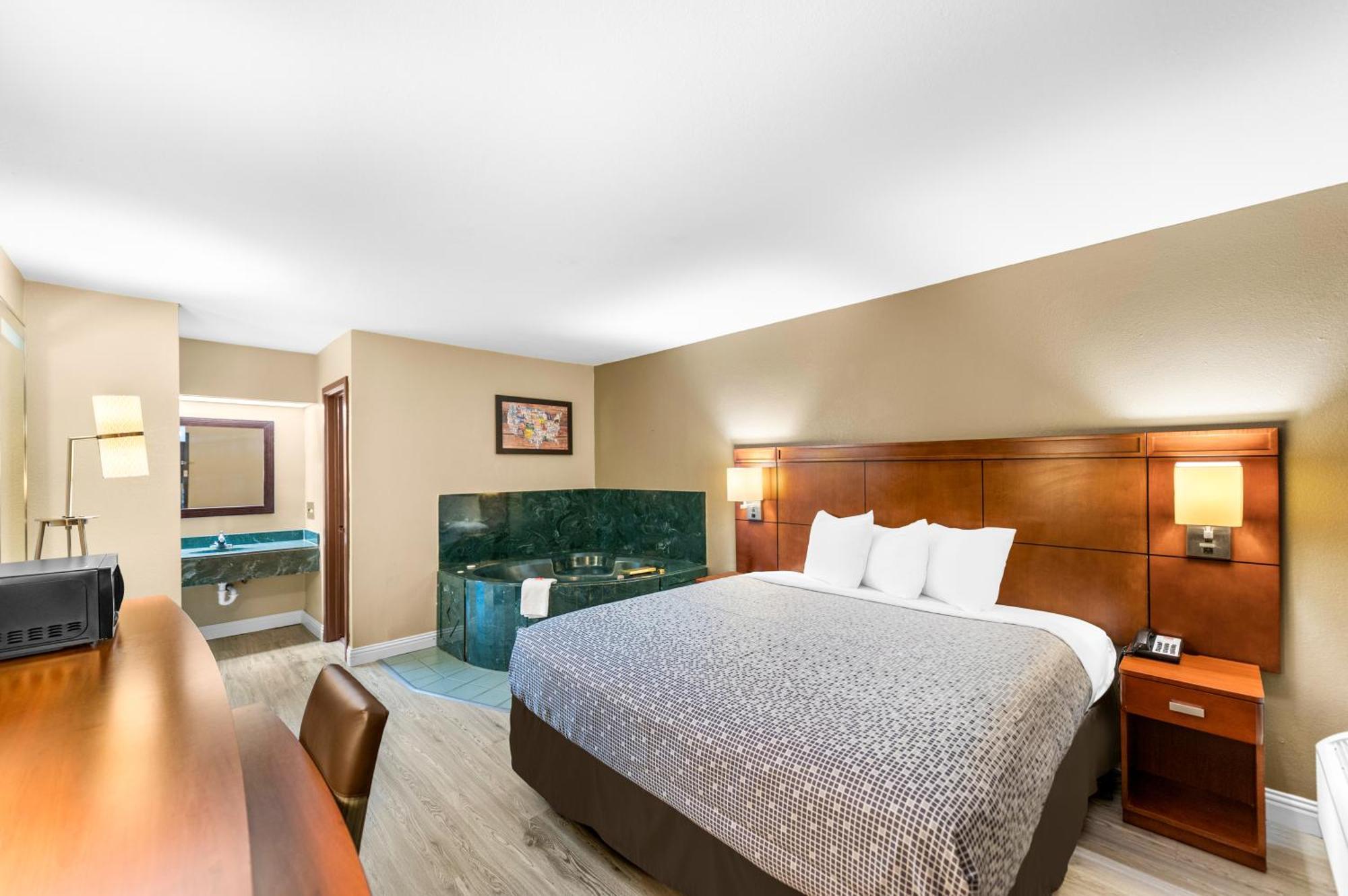 Econo Lodge Texarkana I-30 Ngoại thất bức ảnh