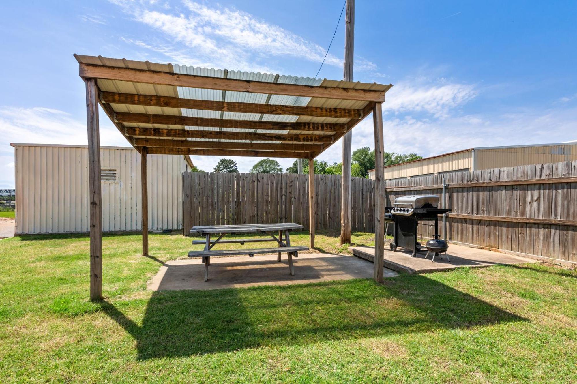 Econo Lodge Texarkana I-30 Ngoại thất bức ảnh